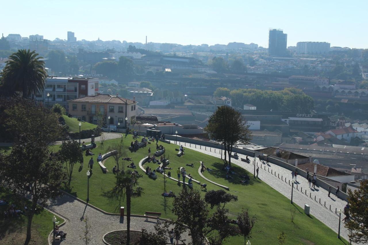 Casa Dos Meus Avos -Villas - Gaia & Porto فيلا نوفا دي غايا المظهر الخارجي الصورة