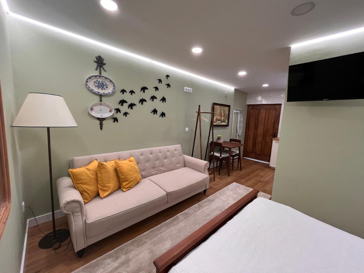Casa Dos Meus Avos -Villas - Gaia & Porto فيلا نوفا دي غايا المظهر الخارجي الصورة