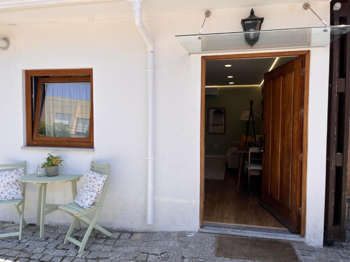 Casa Dos Meus Avos -Villas - Gaia & Porto فيلا نوفا دي غايا المظهر الخارجي الصورة